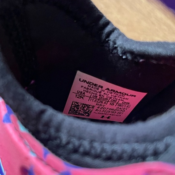 UNDER ARMOUR RUNPLAY CAMO SLIP ON KIDS SHOES - Picture 7 of 7